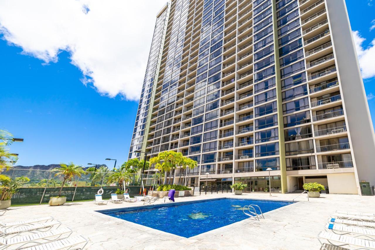 Stunning Mountain View Condo, Near Beach With Parking Honolulu Exterior foto