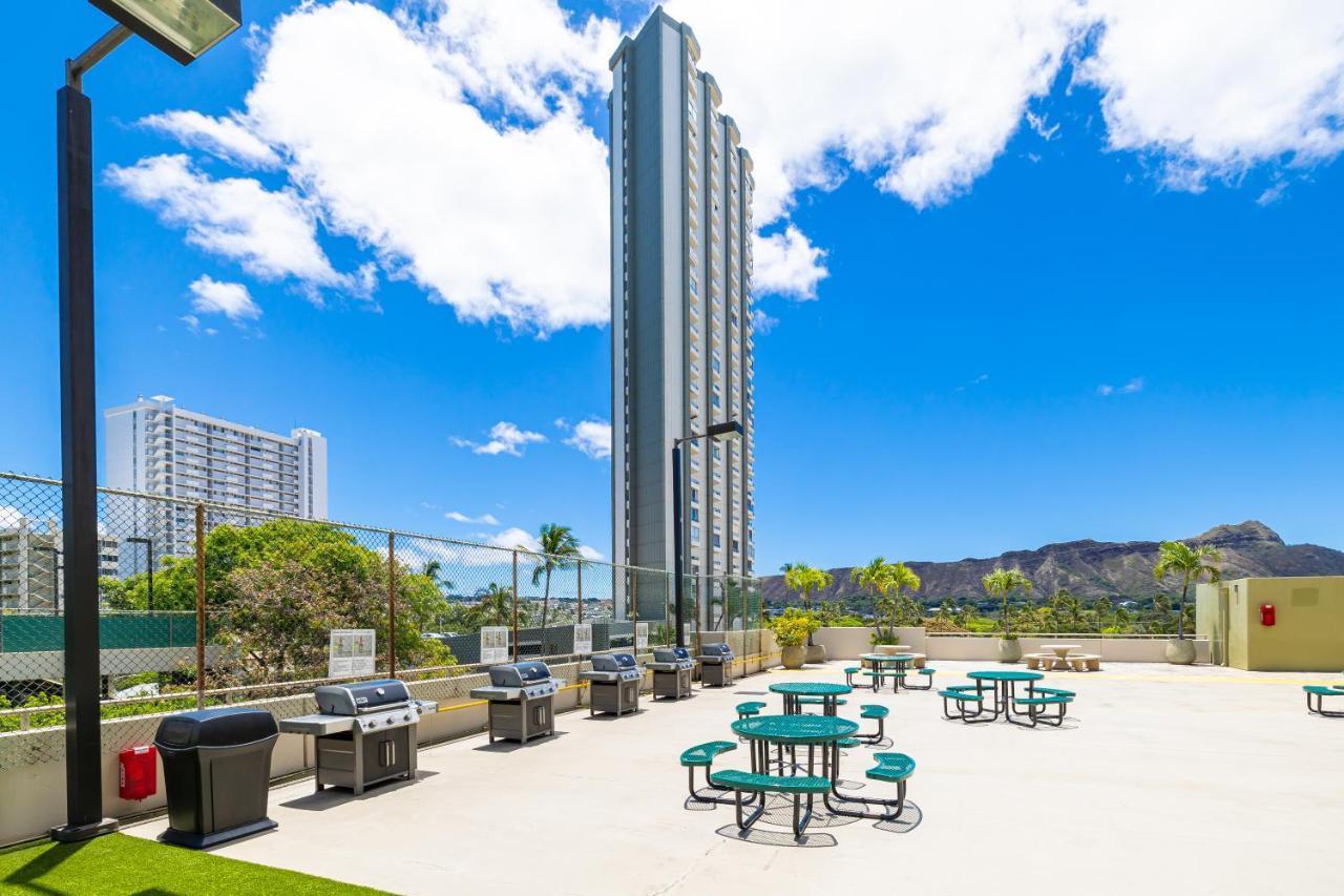 Stunning Mountain View Condo, Near Beach With Parking Honolulu Exterior foto